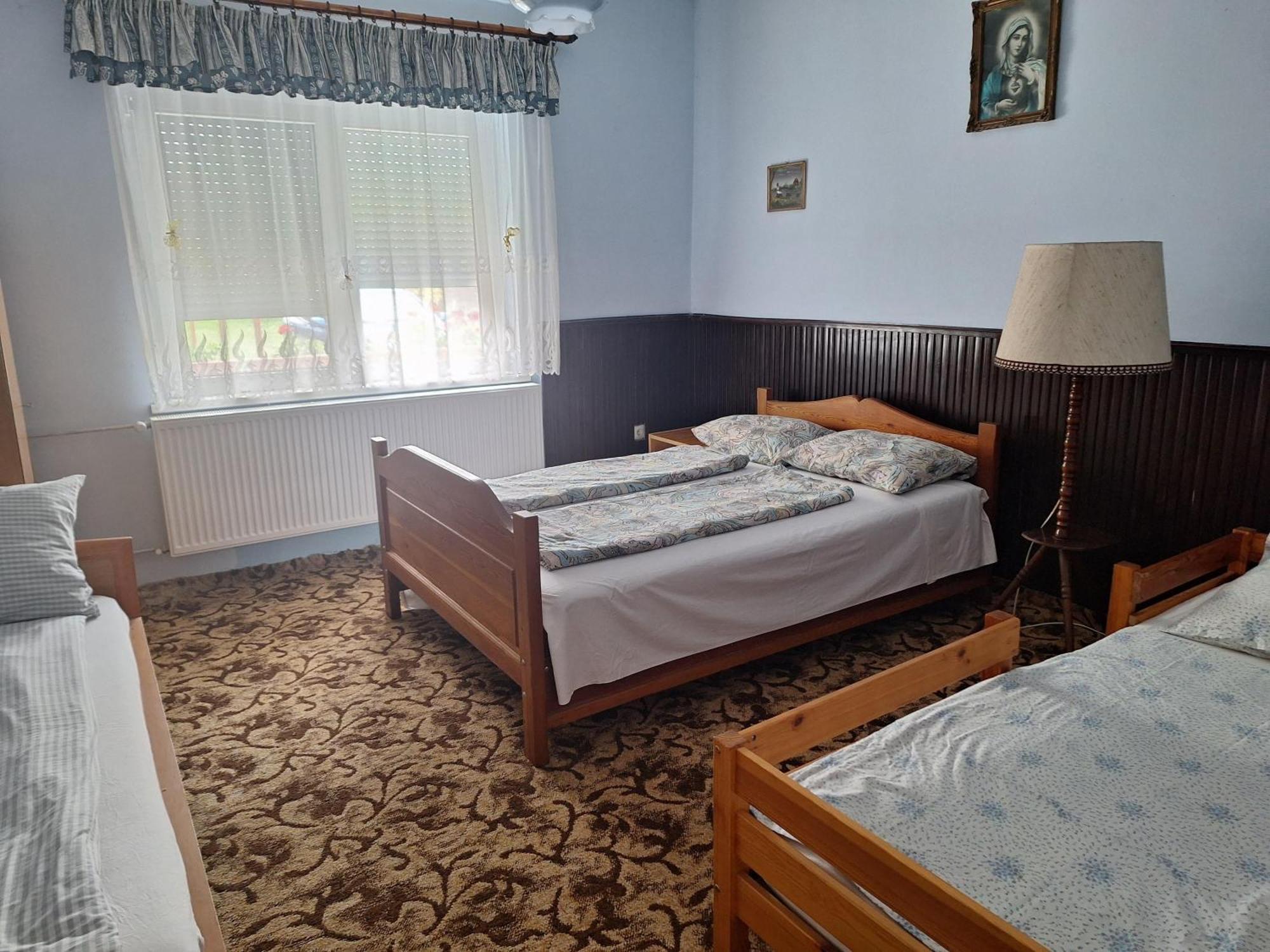 Willa Etus Vendeghaz 2 Balatonfenyves Zewnętrze zdjęcie